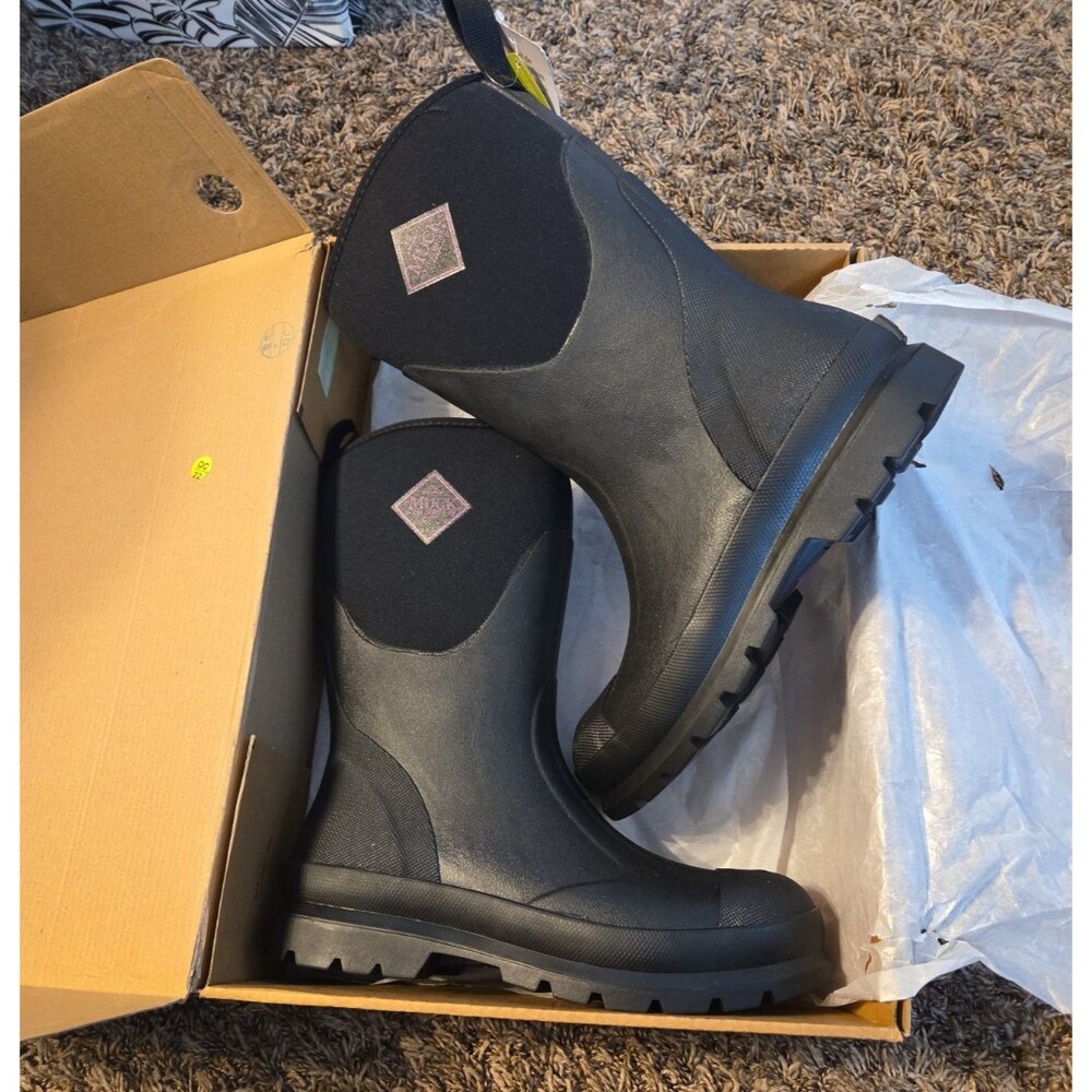 Muck Boot Women's Chore Mid Boot - Black Size 8 NWT
